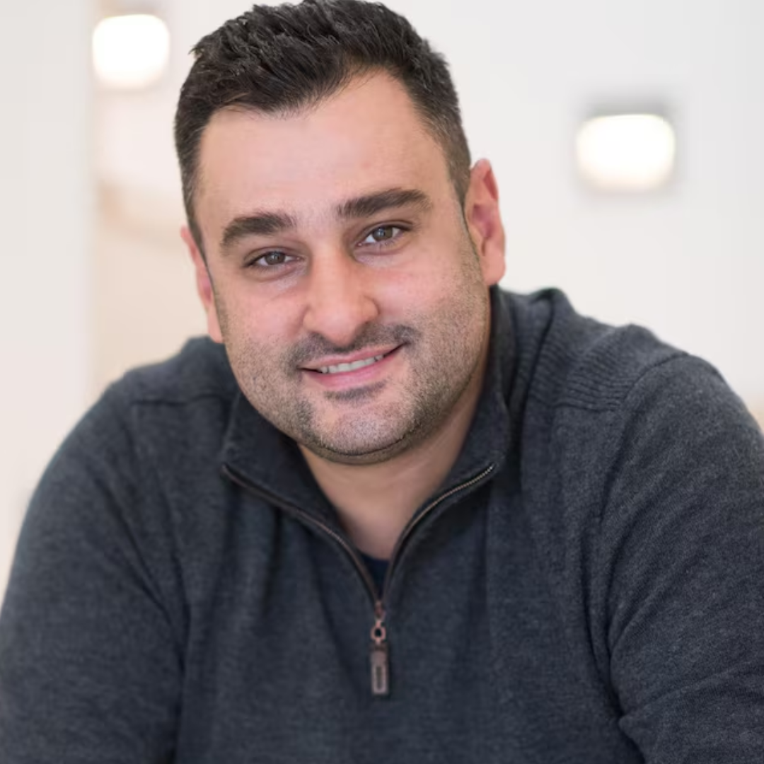 <em>Javier P.</em>